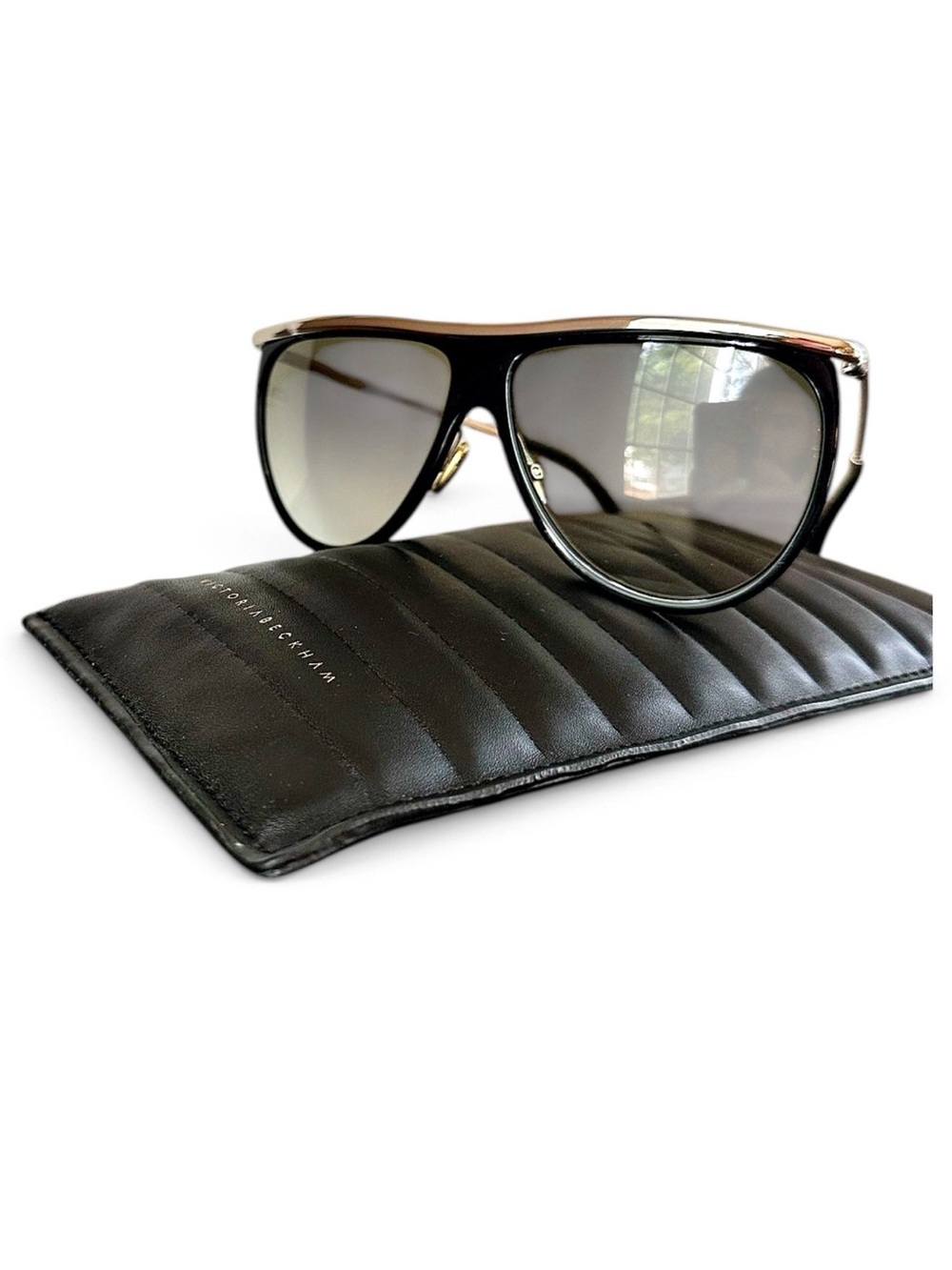 Victoria Beckham VB155S Pilot Sunglasses